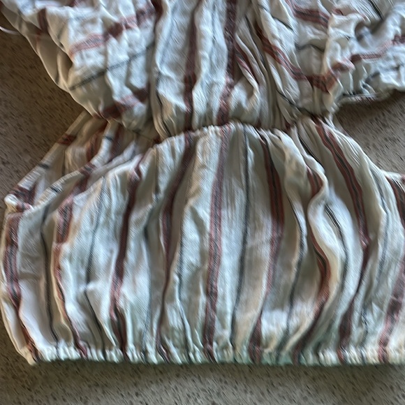 Angie Women’s Striped Crop Top Brand New Size M - Picture 4 of 4